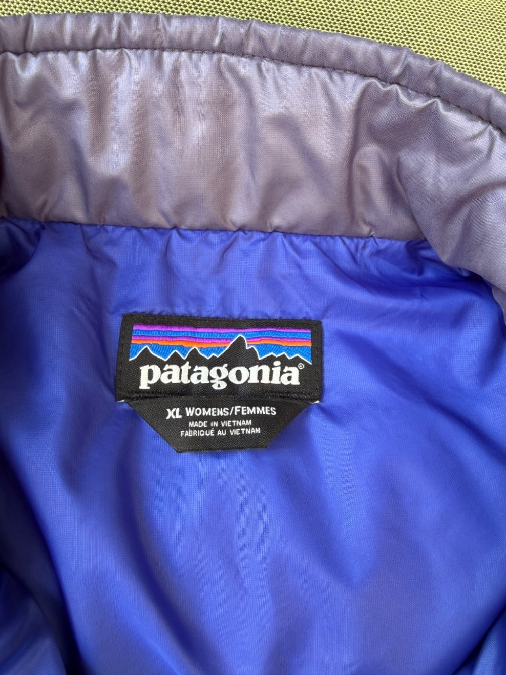 NWOT Patagonia Nano Puff Vest, Womens XL - Picture 4 of 9